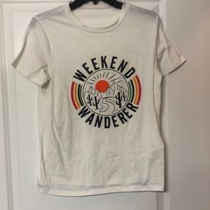 Weekend Wanderer graphic tee